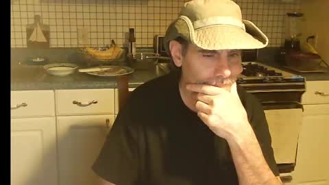 Ray online show from 10.22.25