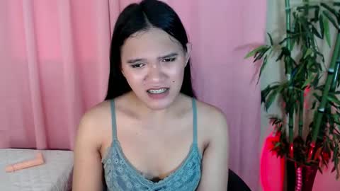 Snapshot of ready2care4youbabe chatting on 01.28.25 Beth online show from 01.28.25