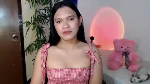 Snapshot of ready2care4youbabe chatting on 02.15.25 Beth online show from 02.15.25