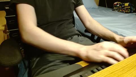 Scrappy Coco online show from 02.05.26