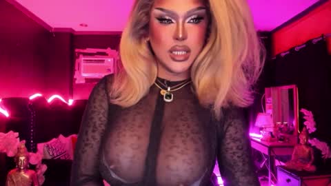 Snapshot of real_dom_phuta chatting on 09.09.25 Miss Katrina De Futah Goddess of HELL online show from 09.09.25