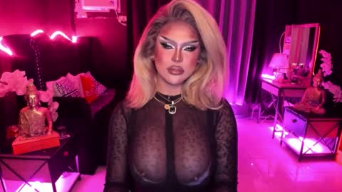 Snapshot of real_dom_phuta chatting on 09.12.25 Miss Katrina De Futah Goddess of HELL online show from 09.12.25