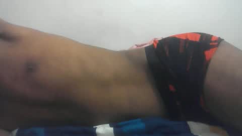 Snapshot of realmenol24k chatting on 06.10.26 SexyFlacko online show from 06.10.26