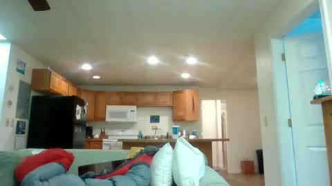 realmman86 online show from 12.27.24