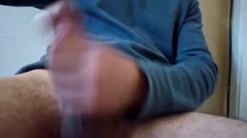 Snapshot of rearrangeurguts chatting on 10.16.25 rearrangeurguts online show from 10.16.25