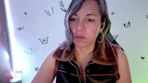 Rebbeca online show from 04.19.26