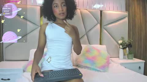 Snapshot of rebeca_brown_ chatting on 05.24.26 Rebeca online show from 05.24.26