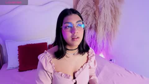 rebeca_taylor_ online show from 02.17.26