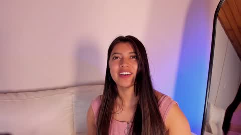 Snapshot of rebeca_williams_ chatting on 01.11.25 Rebeca Williams online show from 01.11.25