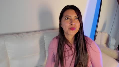 Snapshot of rebeca_williams_ chatting on 01.14.25 Rebeca Williams online show from 01.14.25