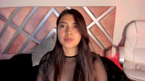Snapshot of rebeca_williams_ chatting on 01.21.25 Rebeca Williams online show from 01.21.25