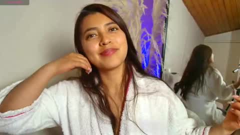 Snapshot of rebeca_williams_ chatting on 02.10.25 Rebeca Williams online show from 02.10.25