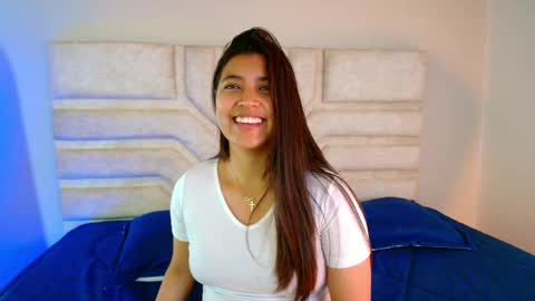 Snapshot of rebeca_williams_ chatting on 03.03.25 Rebeca Williams online show from 03.03.25