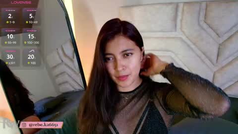 Snapshot of rebeca_williams_ chatting on 03.10.25 Rebeca Williams online show from 03.10.25