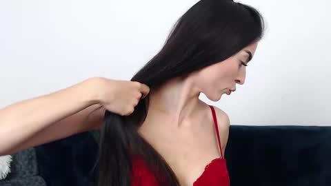 rebecamur online show from 11.03.25