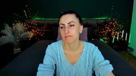 Snapshot of rebecca_diamonds chatting on 02.24.26 rebecca_diamonds online show from 02.24.26