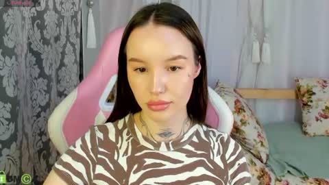 Rebecca online show from 07.04.26