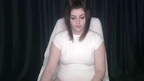 Rebekka  Nelson online show from 04.15.26