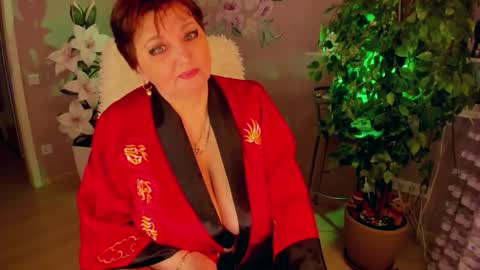 Snapshot of rebekkacharm chatting on 10.07.25 rebekkacharm online show from 10.07.25