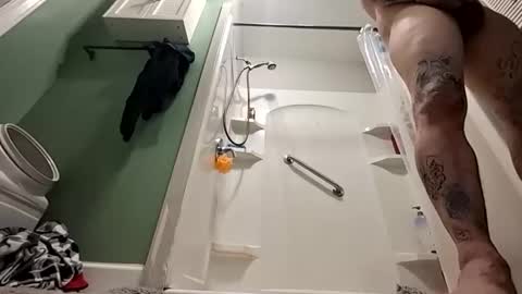 recka810 online show from 11.19.25