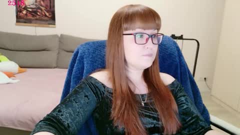 Snapshot of red_fox777 chatting on 04.18.26 Lisa online show from 04.18.26