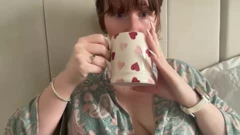 Snapshot of red_head_rosie_69 chatting on 06.01.26 Rosie online show from 06.01.26