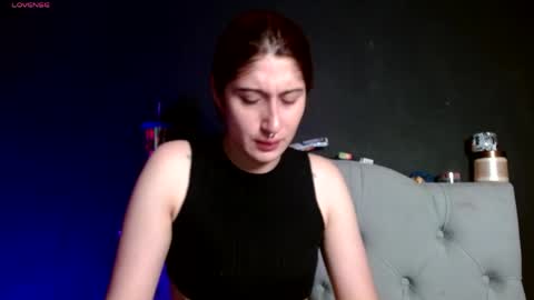 IG   OF red moonn online show from 04.15.26