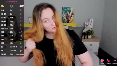 Lessy Fox online show from 02.06.26