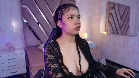 Snapshot of red_pandaa chatting on 07.15.26 red_pandaa online show from 07.15.26
