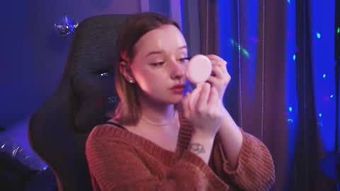 QUEEN OF EVIL online show from 10.18.25
