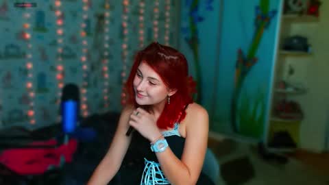 Snapshot of red_rose12 chatting on 11.12.25 Jane online show from 11.12.25