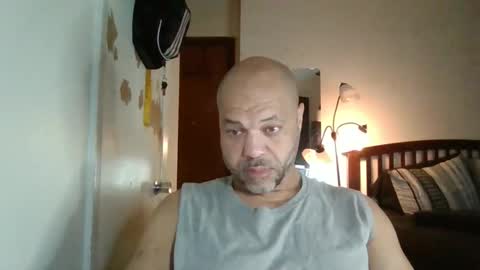 Snapshot of redbone441 chatting on 01.11.26 Redbone online show from 01.11.26