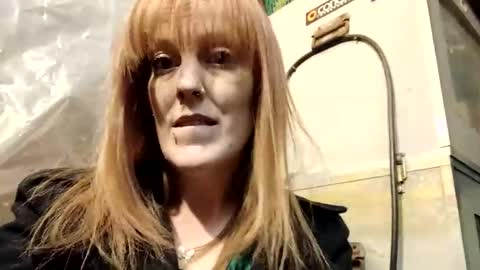 Snapshot of reddevilbby968608 chatting on 12.01.25 reddevilbby968608 online show from 12.01.25