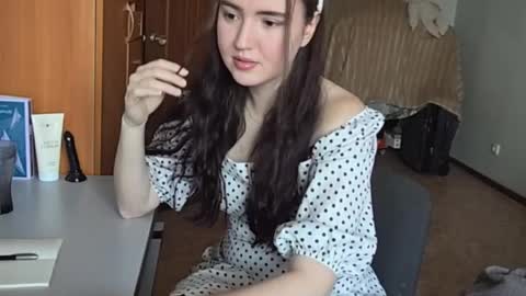 redginbluebersky online show from 03.31.26