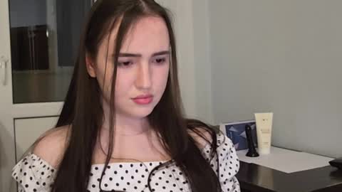 redginbluebersky online show from 04.02.26