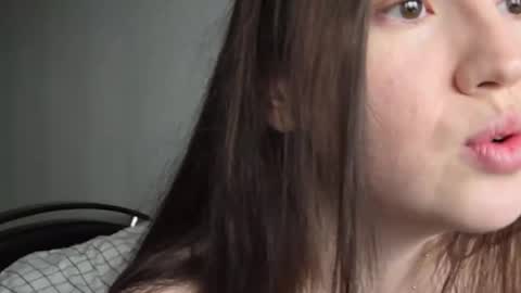 redginbluebersky online show from 04.10.26