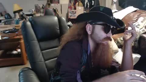 Snapshot of redhairedstrang3r chatting on 10.21.25 RedHairedStrang3r online show from 10.21.25