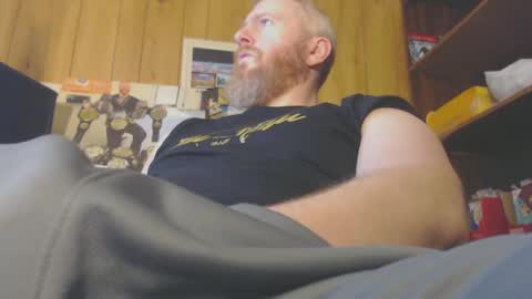 theredhead4fun online show from 01.18.25