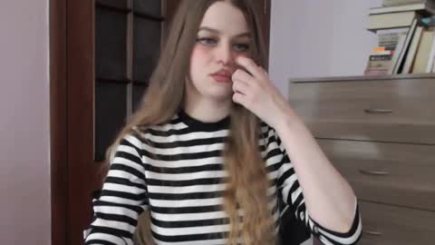 Lily online show from 12.01.25