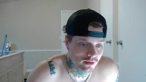 Snapshot of redinthebed chatting on 01.29.25 InkedGinger online show from 01.29.25