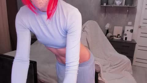 Stephanie online show from 09.25.25