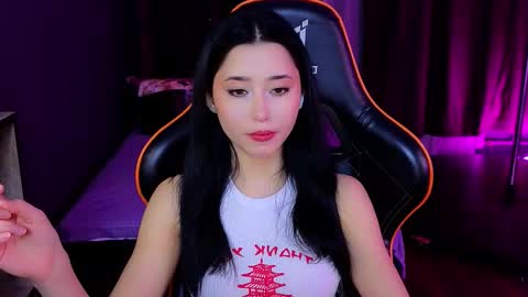 Snapshot of redmidnight_ chatting on 02.27.26 Kiara online show from 02.27.26