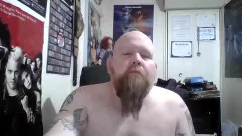 Snapshot of redrumthefool chatting on 03.01.25 The fool online show from 03.01.25