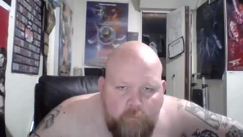Snapshot of redrumthefool chatting on 09.18.25 The fool online show from 09.18.25