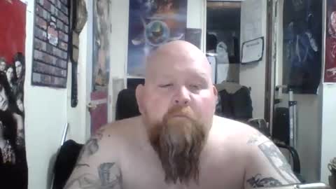 Snapshot of redrumthefool chatting on 10.03.25 The fool online show from 10.03.25