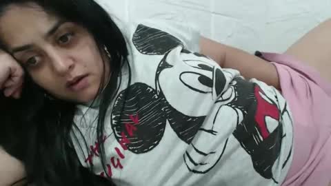 Snapshot of reeapassion chatting on 12.23.24 Reea online show from 12.23.24