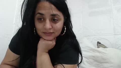 Snapshot of reeapassion chatting on 11.03.25 Reea online show from 11.03.25