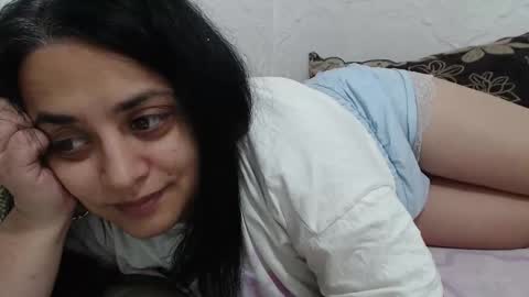 Snapshot of reeapassion chatting on 11.20.25 Reea online show from 11.20.25