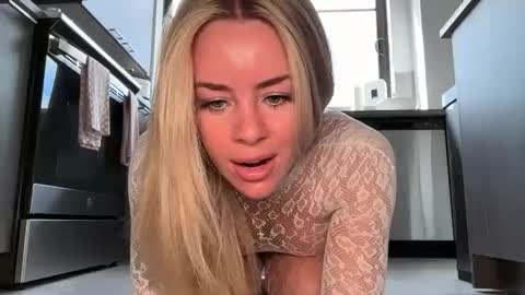 Reece Marie online show from 09.22.25