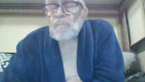 reese960384 online show from 01.15.26